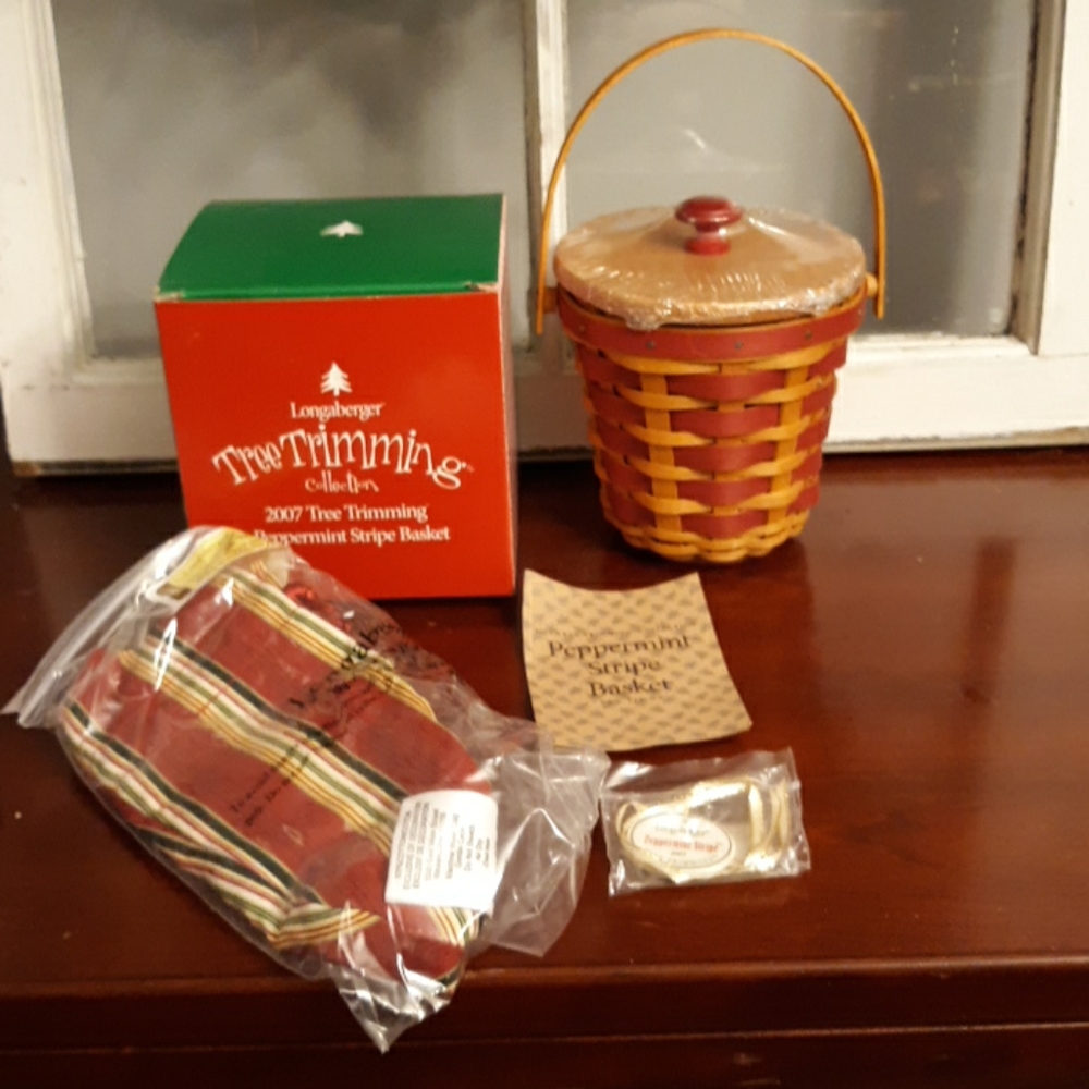 2007 longaberger tree Trimming Peppermint Stripe
